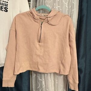Source Unknown Light Pink Cropped Hoodie